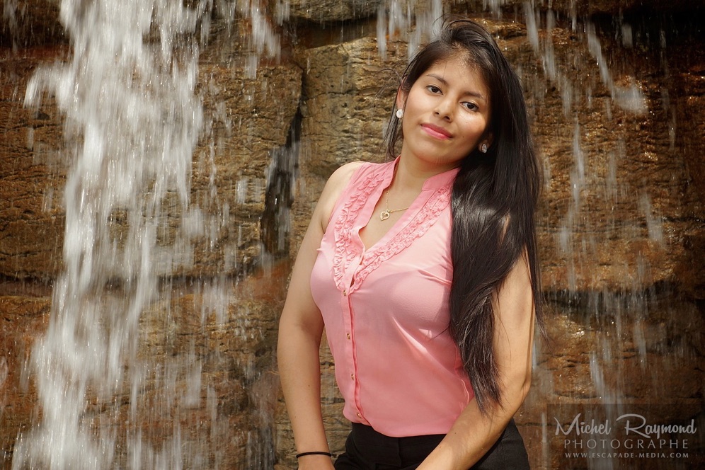 betsabeth-mechato-dela-cruze-a-la-chute-alpin