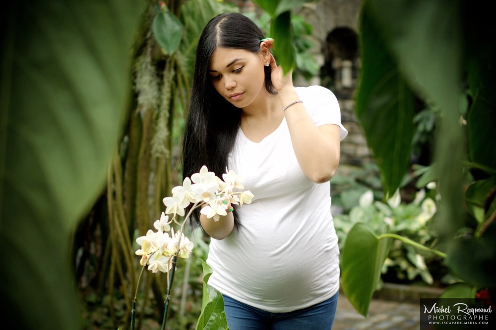 femme-maternité-jardin-botanique