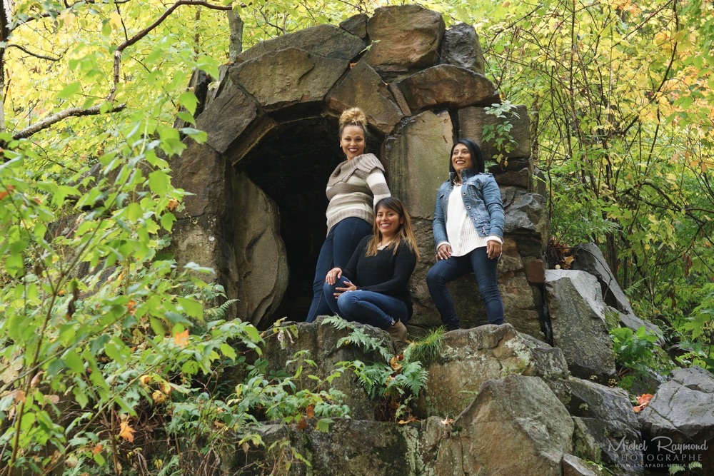 3-beautes-latines-a-rigaud