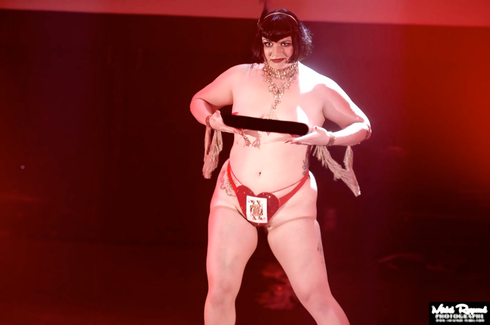 burlesques-Malinka-Molotov-10
