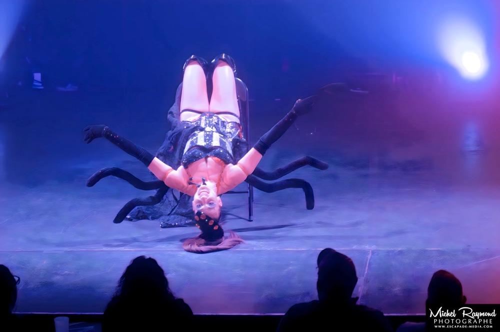Vita-devour-burlesque-4