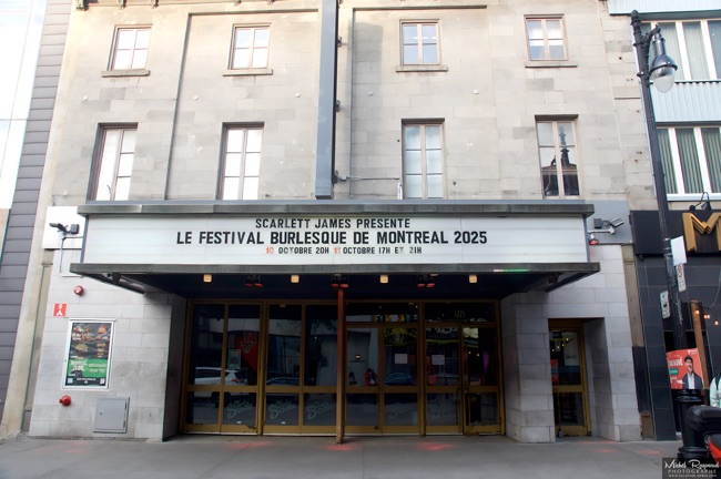 affiche-extérieur-du-club-soda-du-montreal-burlesque-festival-2025