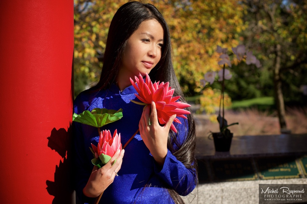 ming-nguyen-avec-fleur-de-lotus