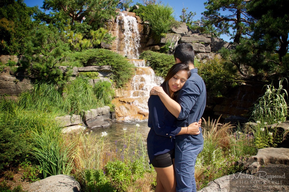 couple-amoureux-pres-de-la-grande-chute