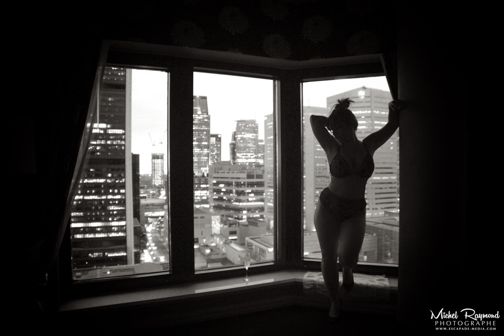 photo-boudoir-avec-vue-sur-montreal