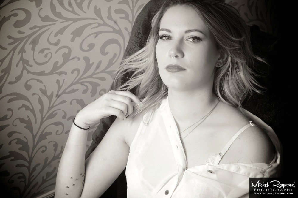photo-portrait-boudoir-femme-blonde