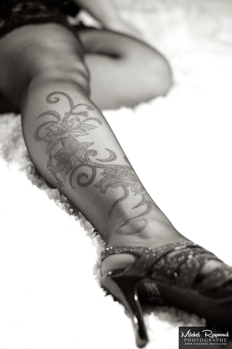 jambe-tatoo-boudoir