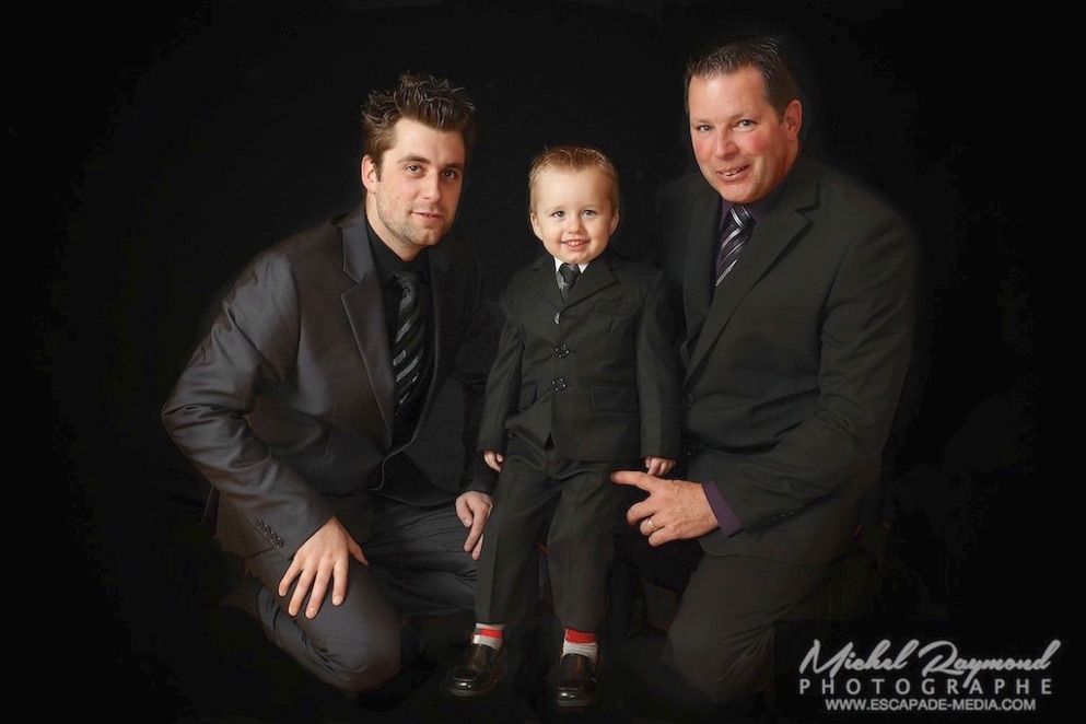belle photo du père, grand-père et enfant