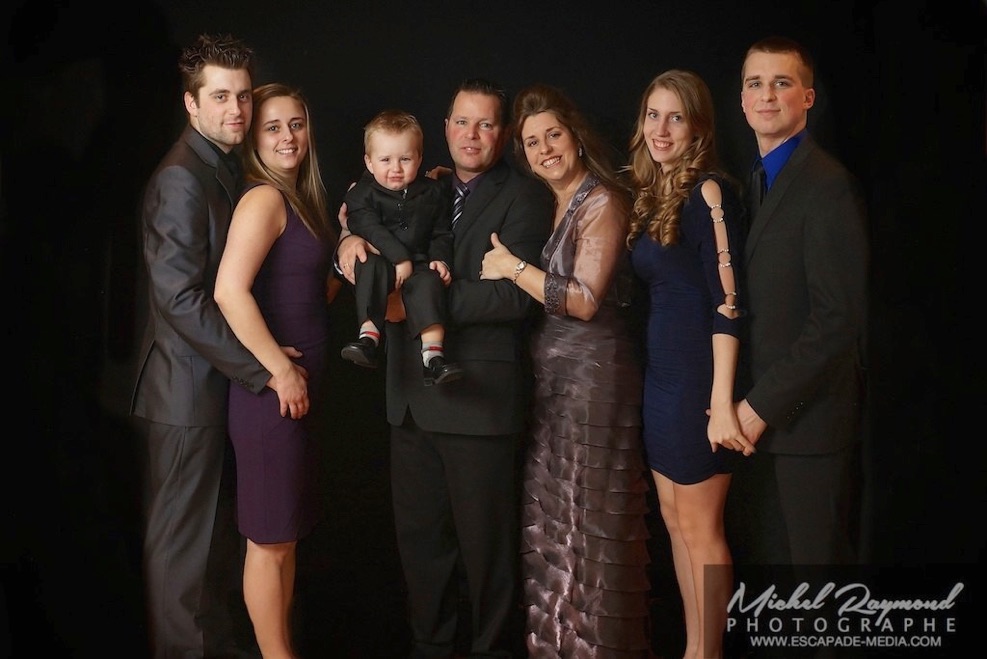photo de famille avec le petit