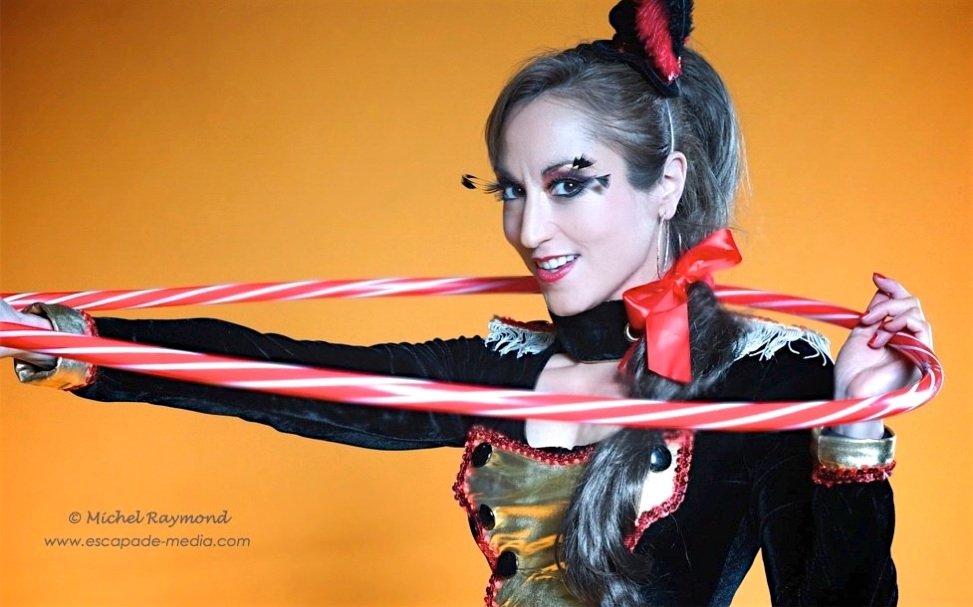 Myriam Sassi photo studio thème dompteuse de lion