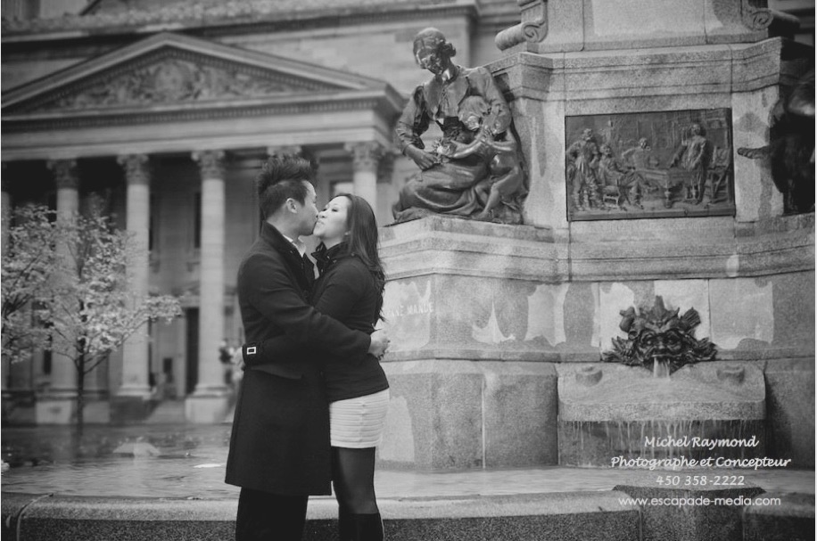 Couple vietnamien dans le vieux Montréal