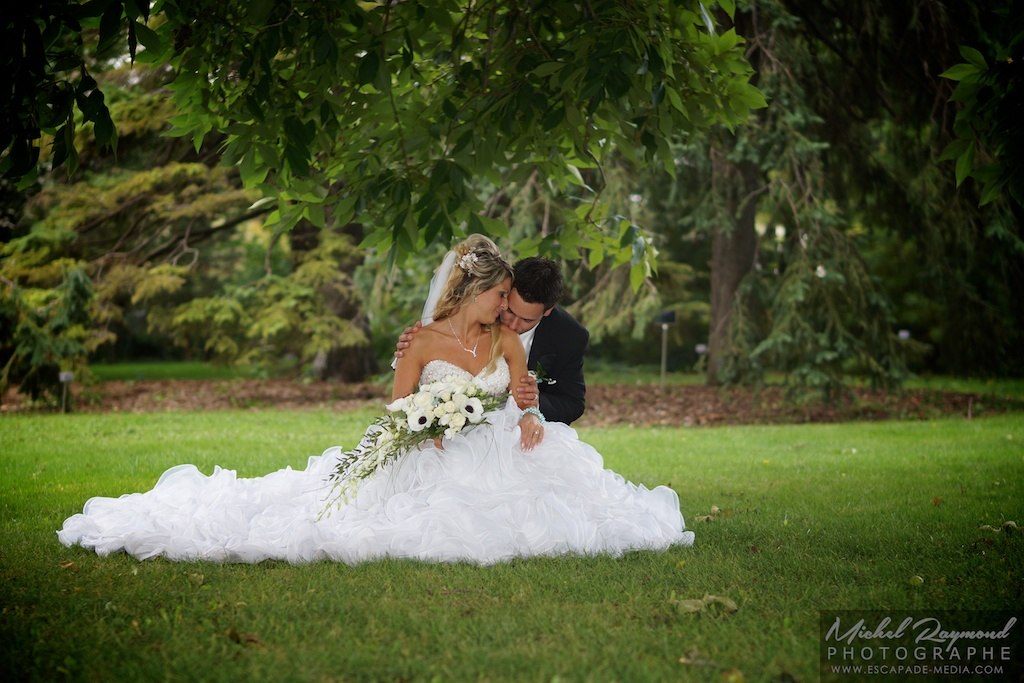 belle-photo-de-mariage-jardin-botanique-montreal