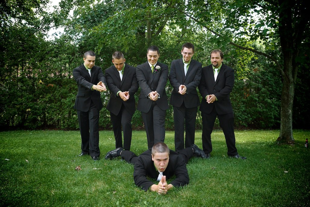 séance photo avec les hommes d'honneur