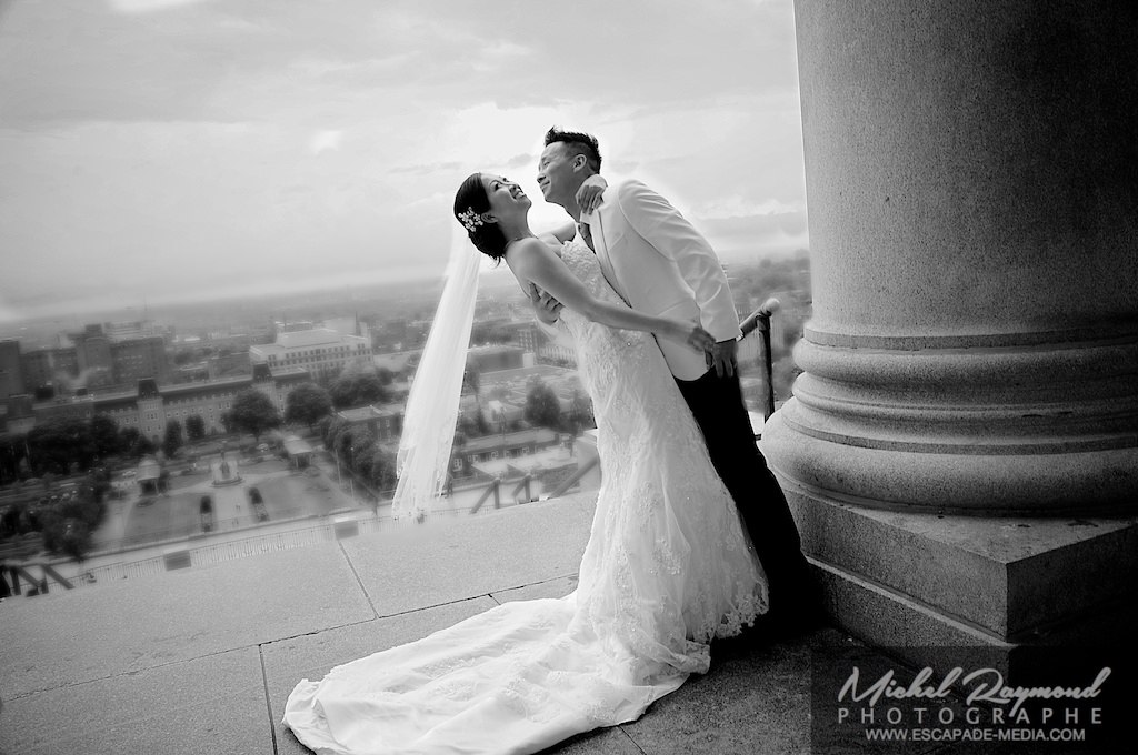 magnifique photo de mariage au sommet de l''Oratoire Saint-Joseph de Montr.al