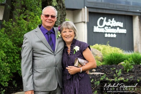 la maman et papa de la mari&eacute;e