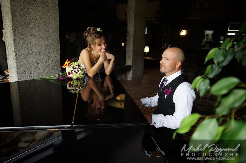 les mari&eacute;s au piano du Ch&acirc;teau sainte-Antoine