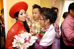 cadeau-a-la-mariée-en-ao-dai