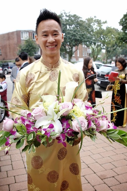 le-futur-marié-en-ao-dai-vietnamien