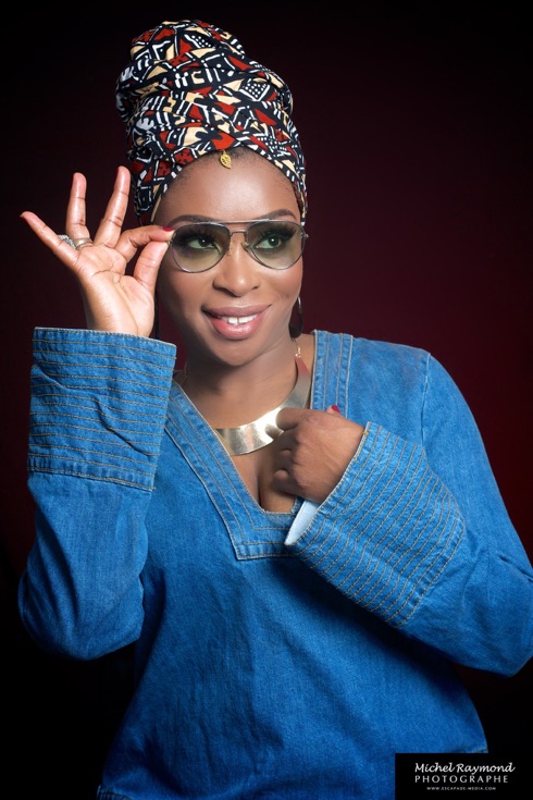 missy-lova-chanteuse-photo-studio-3